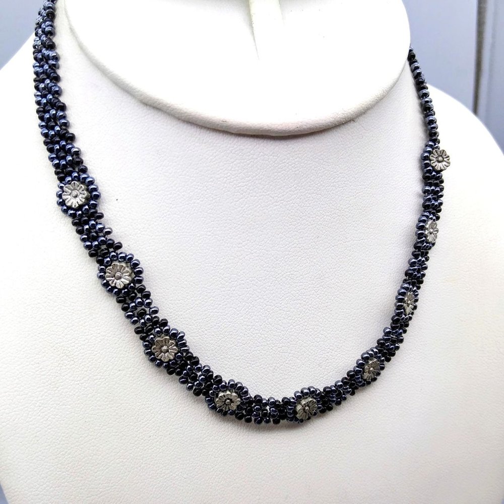 Retro Oil Slick Crochet Beaded Choker, Peacock Glass Vitrail Necklace with Gloss